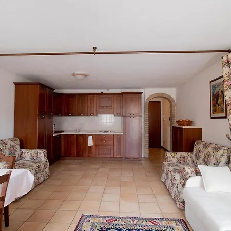 Casa In Un'esclusiva Zona Di Motta di Sotto
